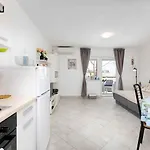 Апартаменты In - Insel Krk 53321 Малинска