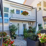 In - Insel Krk 53321 Апартаменты *