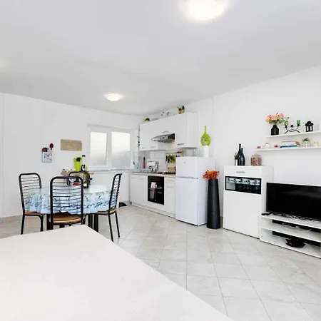 Appartement In - Insel Krk 53321 Malinska